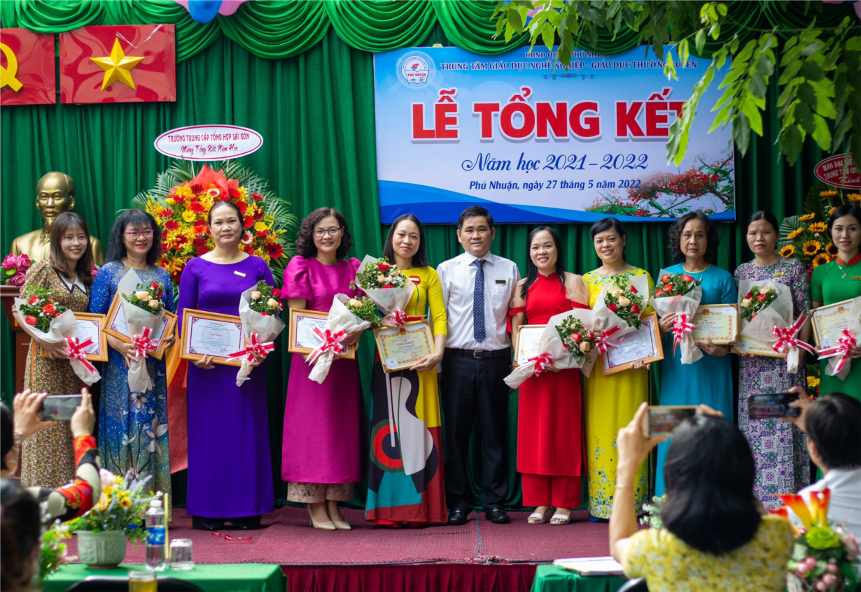 Lễ tổng kết năm học 2021 - 2022